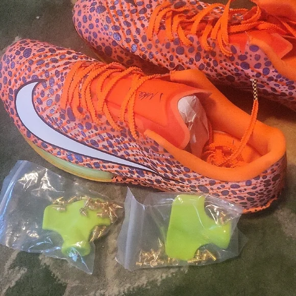 Nike Orange and Purple Athletic Shoes